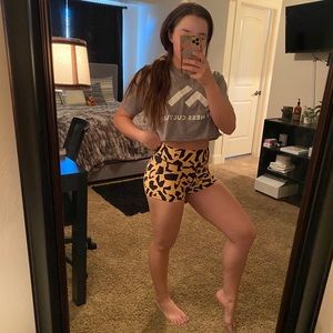 Muscle Nation scrunch bum spandex